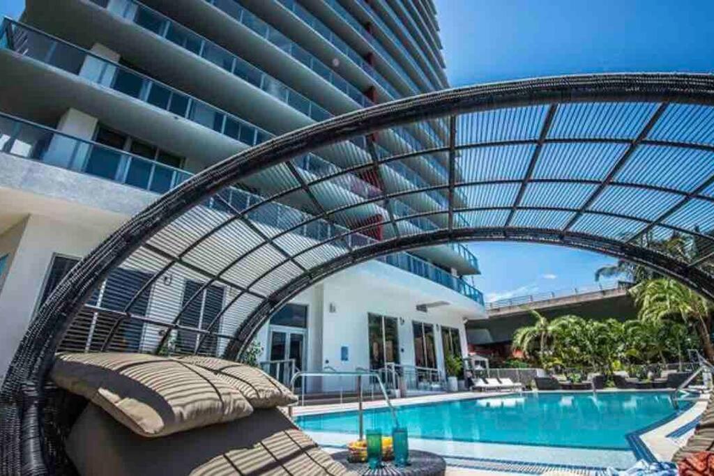 Luxury Condo Steps From Beach Hallandale Beach Exteriér fotografie