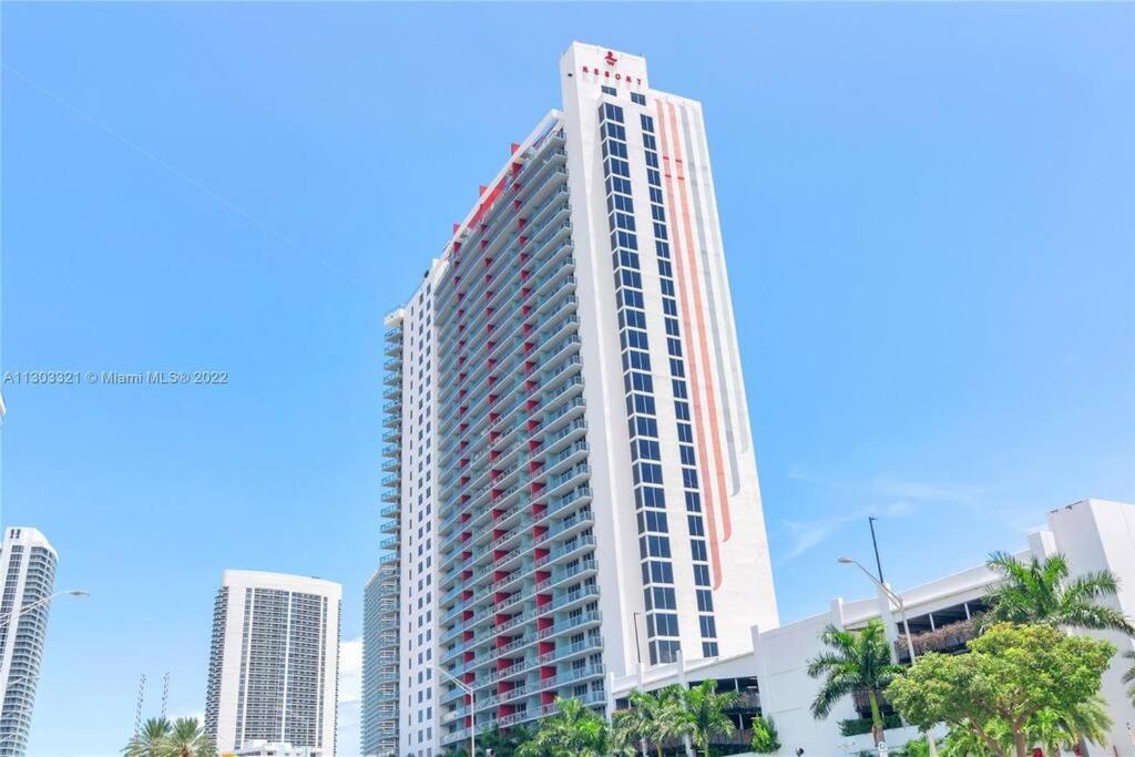 Luxury Condo Steps From Beach Hallandale Beach Exteriér fotografie